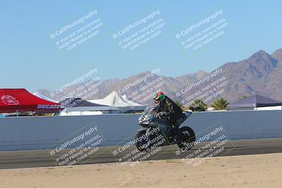 media/Nov-06-2023-Moto Forza (Mon) [[ce023d0744]]/4-Beginner Group/Session 4 (Finish Line Checker)/